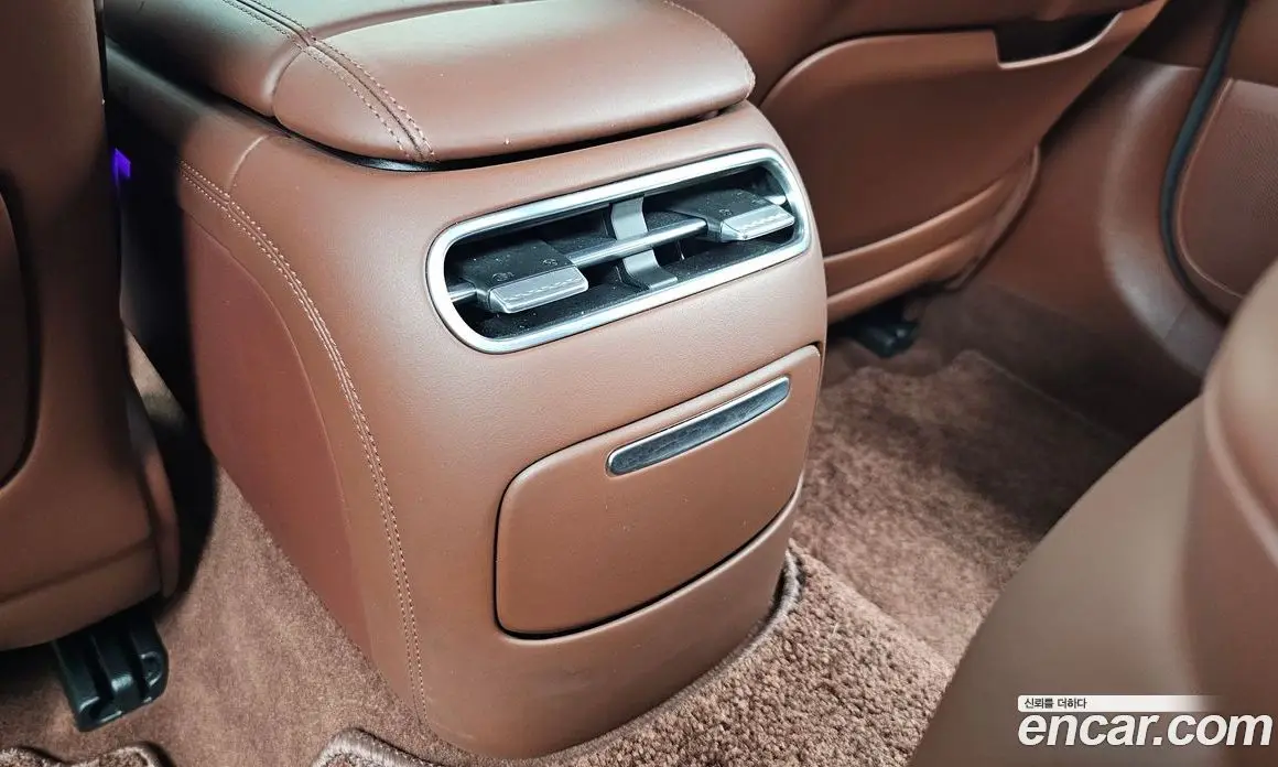 Genesis G90 2023 3.5 автомат (гидро), фото 36 Genesis G90 2023 3.5 автомат (гидро), фото 36