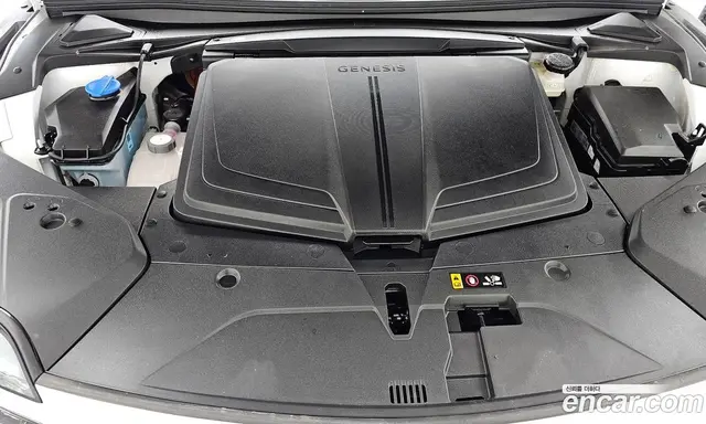 Genesis GV60 2022 0.1 автомат (гидро), миниатюра 6 Genesis GV60 2022 0.1 автомат (гидро), миниатюра 6