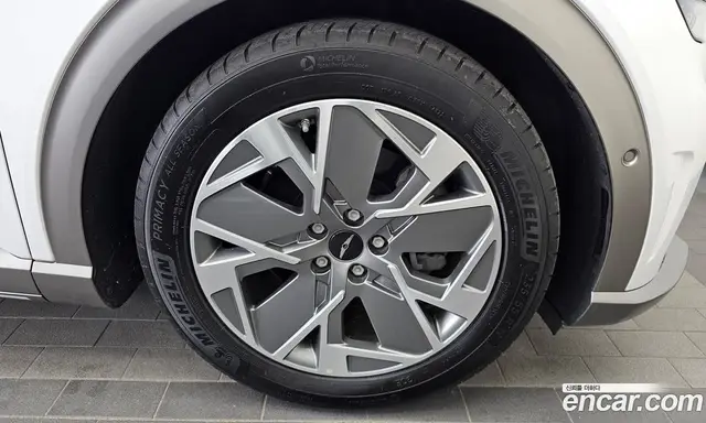 Genesis GV60 2022 0.1 автомат (гидро), миниатюра 7 Genesis GV60 2022 0.1 автомат (гидро), миниатюра 7