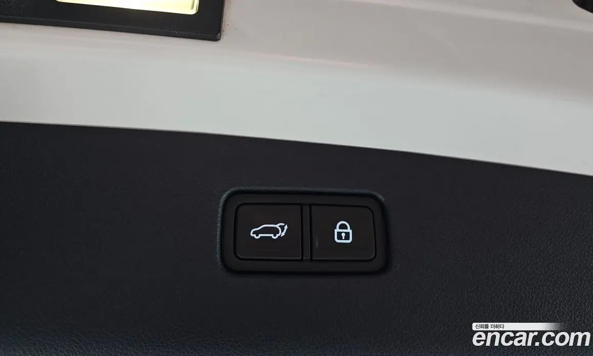 Genesis GV70 2021 2.5 автомат (гидро), фото 17 Genesis GV70 2021 2.5 автомат (гидро), фото 17