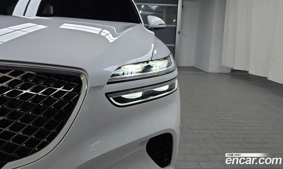 Genesis GV70 2024 2.5 автомат (гидро), фото 7 Genesis GV70 2024 2.5 автомат (гидро), фото 7