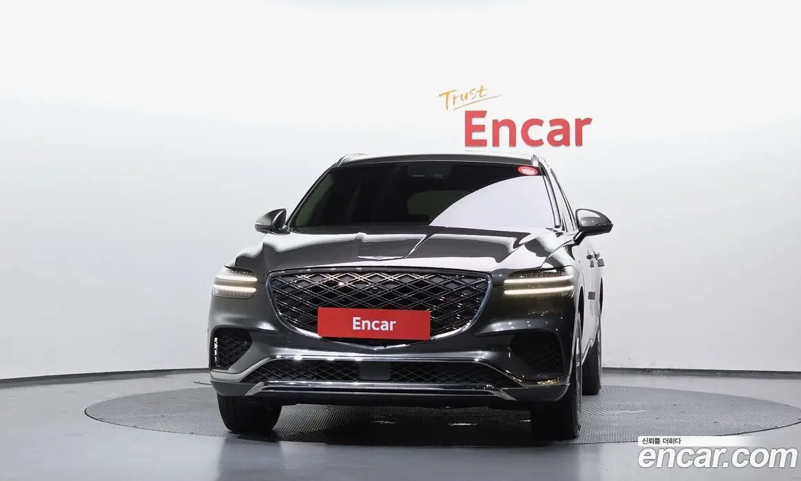 Genesis GV70 2025 2.5 автомат (гидро), фото 3 Genesis GV70 2025 2.5 автомат (гидро), фото 3
