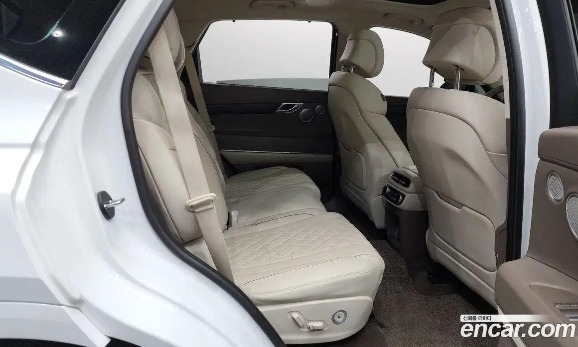 Genesis GV80 2022 3.5 автомат (гидро), фото 17 Genesis GV80 2022 3.5 автомат (гидро), фото 17