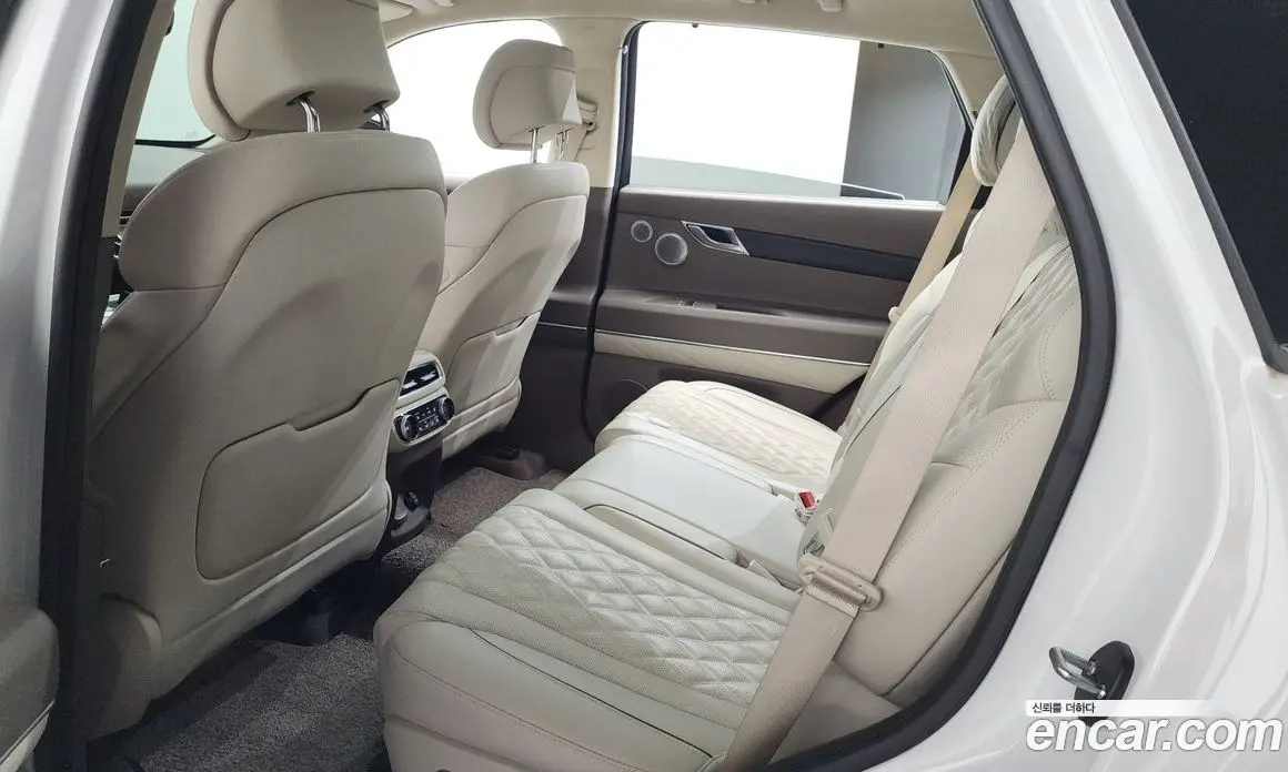 Genesis GV80 2022 3.5 автомат (гидро), фото 25 Genesis GV80 2022 3.5 автомат (гидро), фото 25