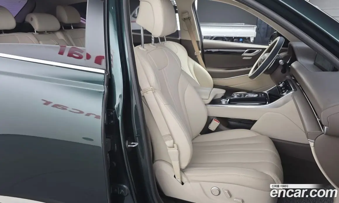 Genesis GV80 2022 2.5 автомат (гидро), фото 16 Genesis GV80 2022 2.5 автомат (гидро), фото 16
