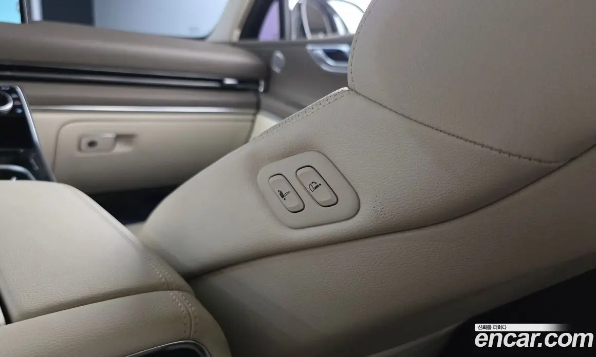 Genesis GV80 2022 2.5 автомат (гидро), фото 27 Genesis GV80 2022 2.5 автомат (гидро), фото 27