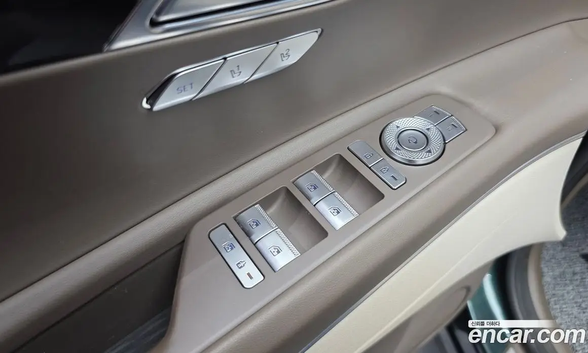 Genesis GV80 2022 2.5 автомат (гидро), фото 28 Genesis GV80 2022 2.5 автомат (гидро), фото 28