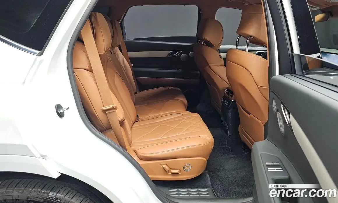 Genesis GV80 2024 2.5 автомат (гидро), фото 16 Genesis GV80 2024 2.5 автомат (гидро), фото 16