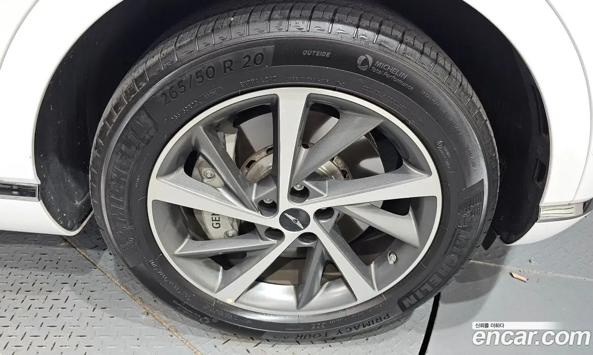 Genesis GV80 2024 2.5 автомат (гидро), фото 26 Genesis GV80 2024 2.5 автомат (гидро), фото 26