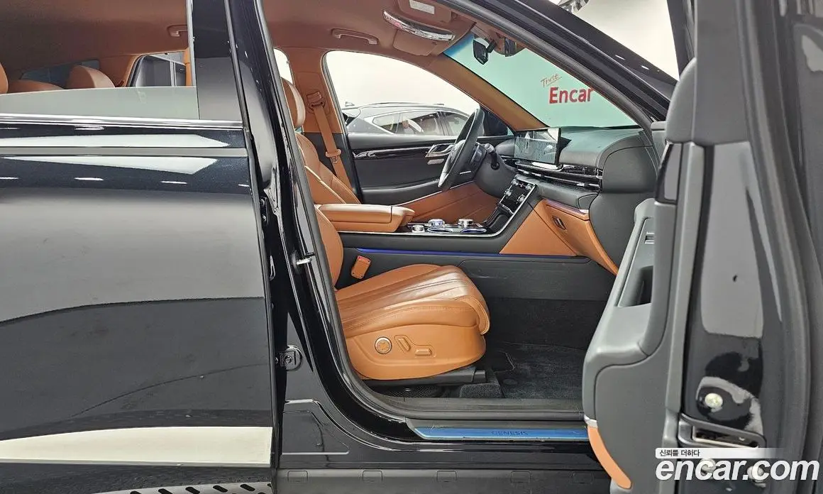 Genesis GV80 2024 2.5 автомат (гидро), фото 15 Genesis GV80 2024 2.5 автомат (гидро), фото 15