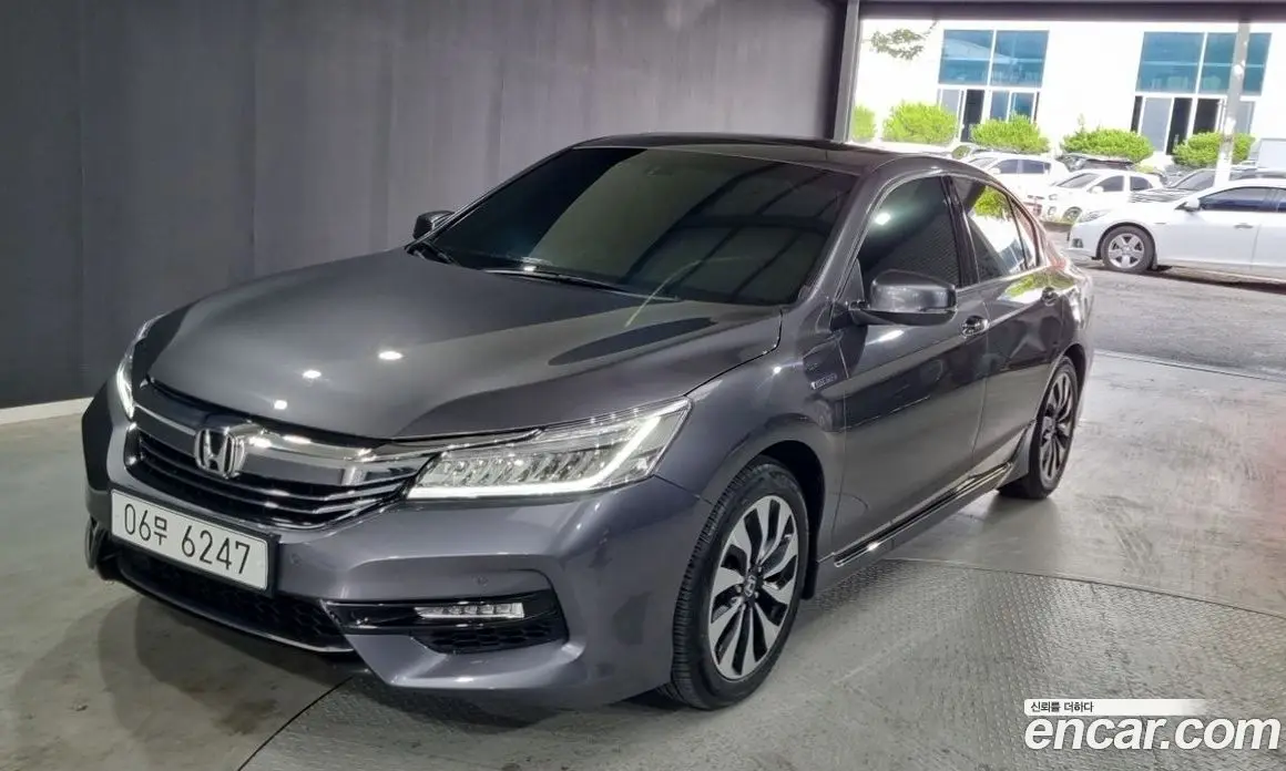 Honda Accord 2017 2.0 автомат (гидро), фото 1 Honda Accord 2017 2.0 автомат (гидро), фото 1