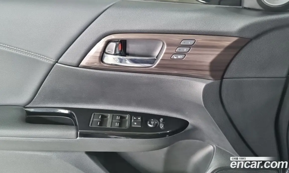 Honda Accord 2017 2.0 автомат (гидро), фото 13 Honda Accord 2017 2.0 автомат (гидро), фото 13