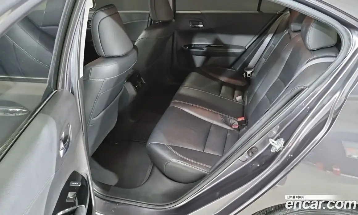 Honda Accord 2017 2.0 автомат (гидро), фото 16 Honda Accord 2017 2.0 автомат (гидро), фото 16