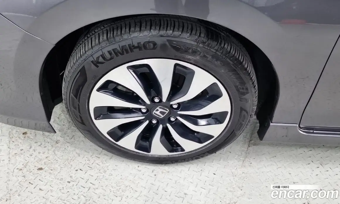 Honda Accord 2017 2.0 автомат (гидро), фото 5 Honda Accord 2017 2.0 автомат (гидро), фото 5