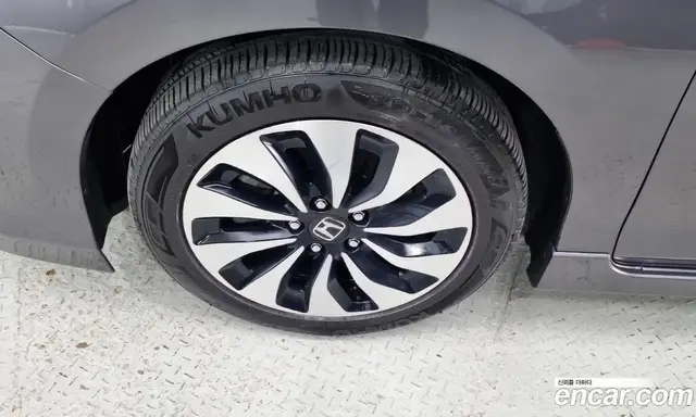 Honda Accord 2017 2.0 автомат (гидро), миниатюра 5 Honda Accord 2017 2.0 автомат (гидро), миниатюра 5