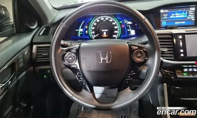 Honda Accord 2017 2.0 автомат (гидро), миниатюра 8 Honda Accord 2017 2.0 автомат (гидро), миниатюра 8