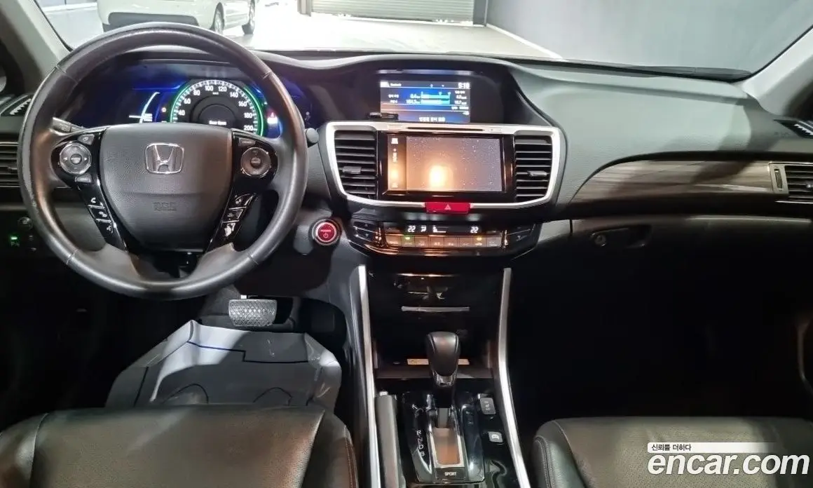 Honda Accord 2017 2.0 автомат (гидро), фото 9 Honda Accord 2017 2.0 автомат (гидро), фото 9