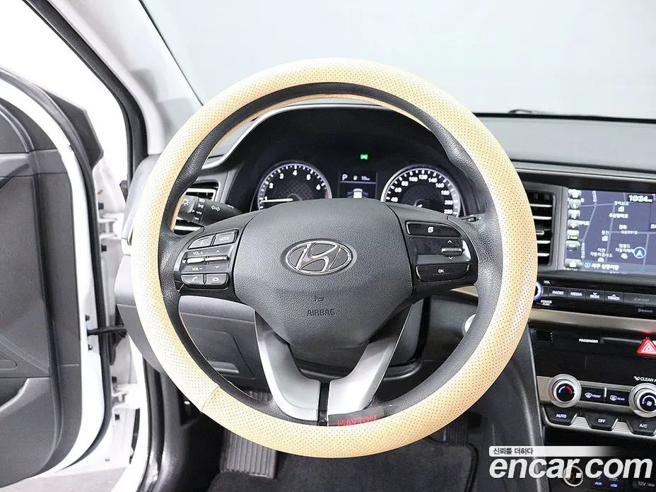 Hyundai Avante 2019 1.6 автомат (гидро), фото 15 Hyundai Avante 2019 1.6 автомат (гидро), фото 15