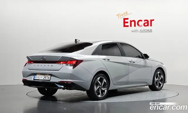 Hyundai Avante 2022 1.6 автомат (гидро), миниатюра 1 Hyundai Avante 2022 1.6 автомат (гидро), миниатюра 1