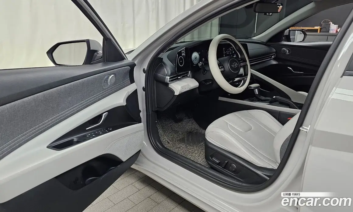 Hyundai Avante 2022 1.6 автомат (гидро), фото 12 Hyundai Avante 2022 1.6 автомат (гидро), фото 12