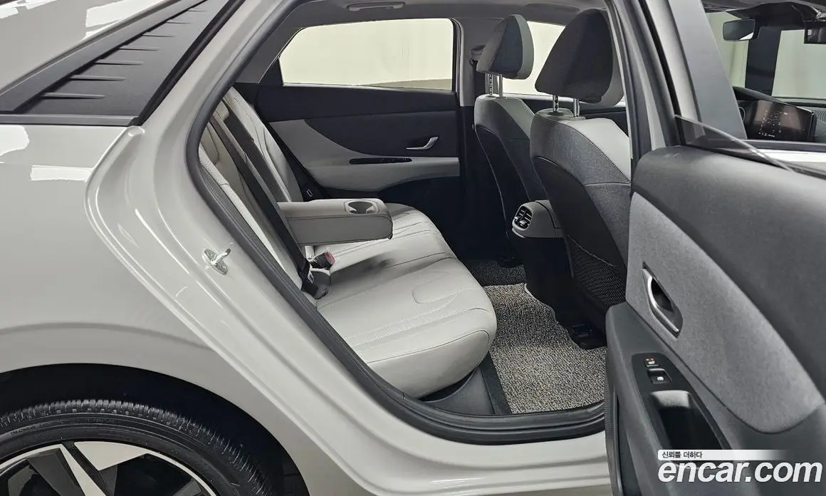 Hyundai Avante 2022 1.6 автомат (гидро), фото 16 Hyundai Avante 2022 1.6 автомат (гидро), фото 16