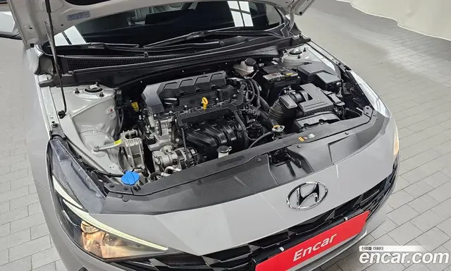 Hyundai Avante 2022 1.6 автомат (гидро), миниатюра 5 Hyundai Avante 2022 1.6 автомат (гидро), миниатюра 5
