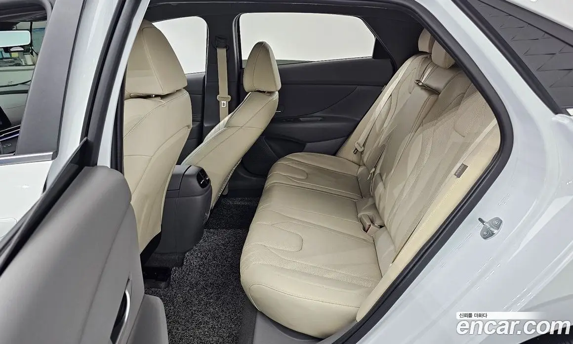 Hyundai Avante 2023 1.6 автомат (гидро), фото 12 Hyundai Avante 2023 1.6 автомат (гидро), фото 12