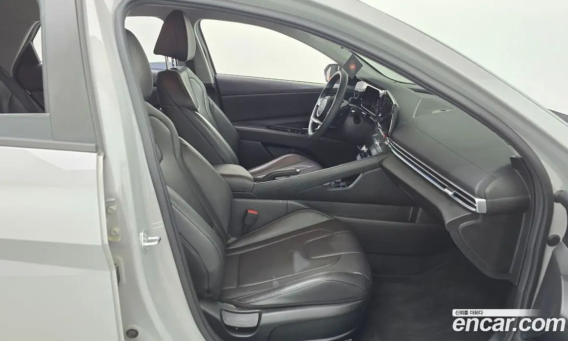 Hyundai Avante 2023 1.6 автомат (гидро), фото 16 Hyundai Avante 2023 1.6 автомат (гидро), фото 16
