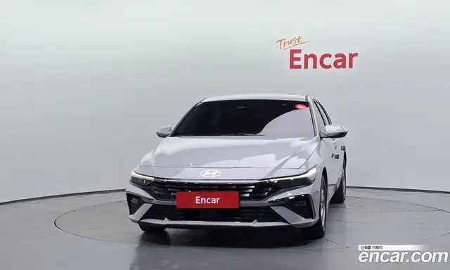 Hyundai Avante 2023 1.6 автомат (гидро), миниатюра 3 Hyundai Avante 2023 1.6 автомат (гидро), миниатюра 3