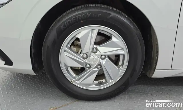 Hyundai Avante 2023 1.6 автомат (гидро), миниатюра 5 Hyundai Avante 2023 1.6 автомат (гидро), миниатюра 5