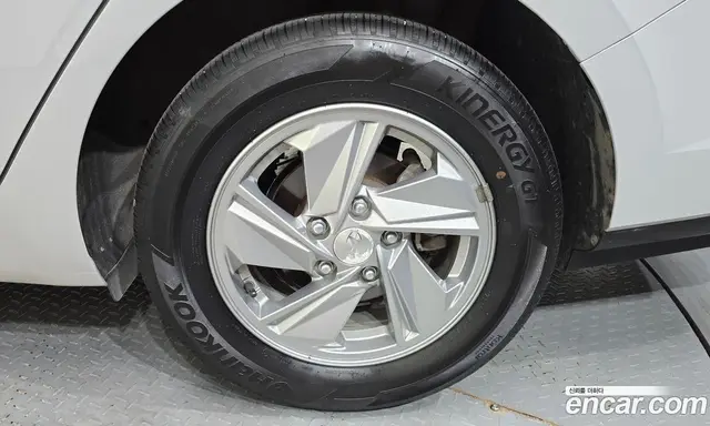 Hyundai Avante 2023 1.6 автомат (гидро), миниатюра 7 Hyundai Avante 2023 1.6 автомат (гидро), миниатюра 7