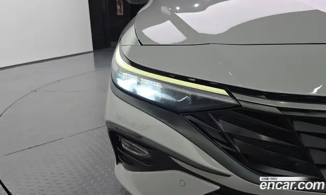 Hyundai Avante 2023 1.6 автомат (гидро), миниатюра 8 Hyundai Avante 2023 1.6 автомат (гидро), миниатюра 8