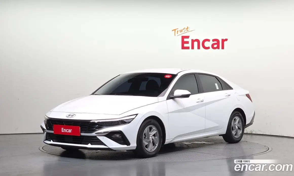 Hyundai Avante 2023 1.6 автомат (гидро), фото 1 Hyundai Avante 2023 1.6 автомат (гидро), фото 1