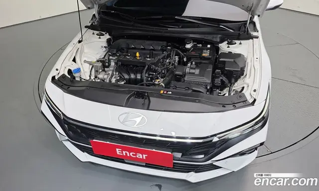 Hyundai Avante 2023 1.6 автомат (гидро), миниатюра 6 Hyundai Avante 2023 1.6 автомат (гидро), миниатюра 6