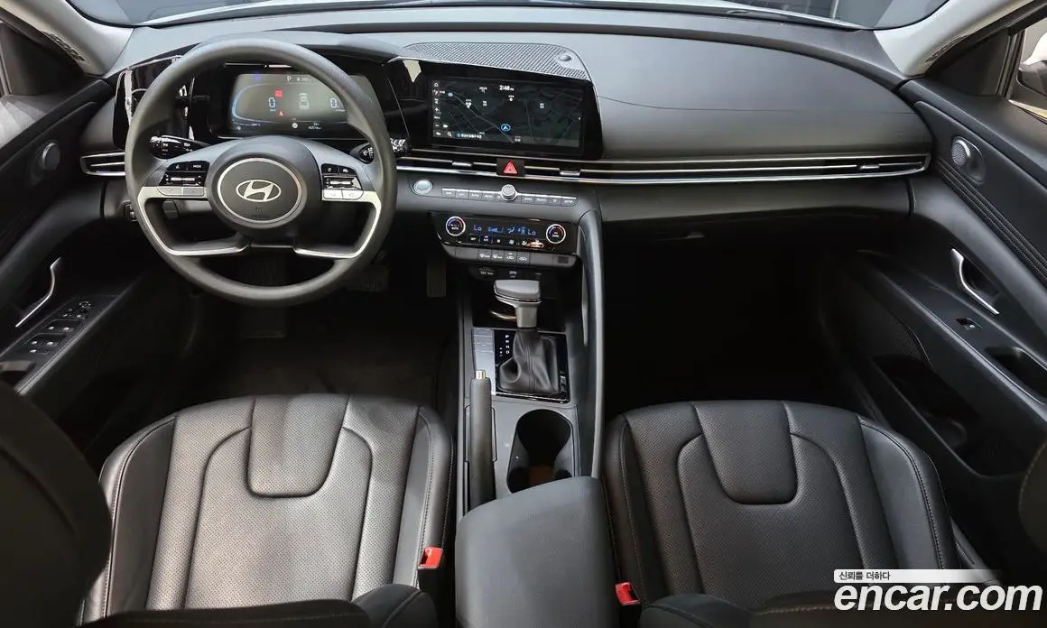Hyundai Avante 2023 1.6 автомат (гидро), фото 10 Hyundai Avante 2023 1.6 автомат (гидро), фото 10