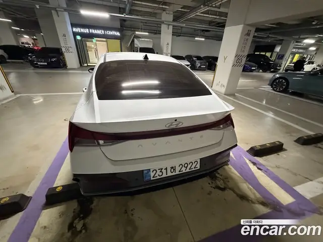 Hyundai Avante 2025 1.6 автомат (гидро), миниатюра 4 Hyundai Avante 2025 1.6 автомат (гидро), миниатюра 4