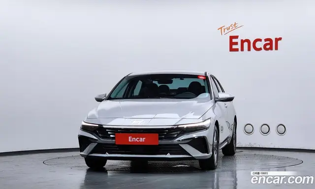 Hyundai Avante 2025 1.6 автомат (гидро), миниатюра 3