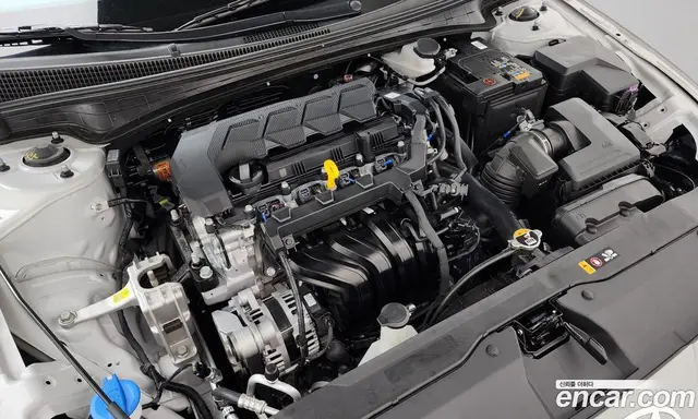 Hyundai Avante 2025 1.6 автомат (гидро), миниатюра 6
