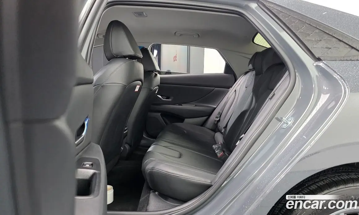 Hyundai Avante 2025 1.6 автомат (гидро), фото 12