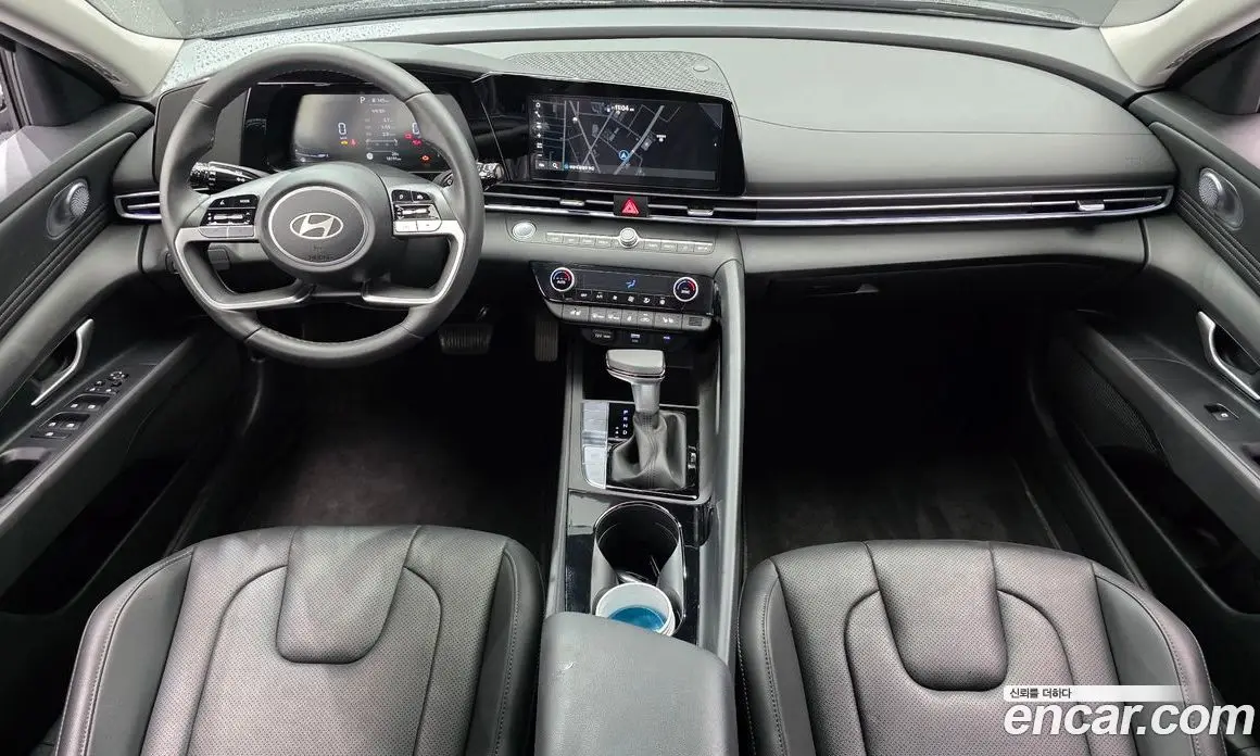 Hyundai Avante 2025 1.6 автомат (гидро), фото 7