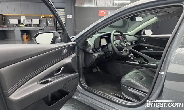 Hyundai Avante 2025 1.6 автомат (гидро), миниатюра 10