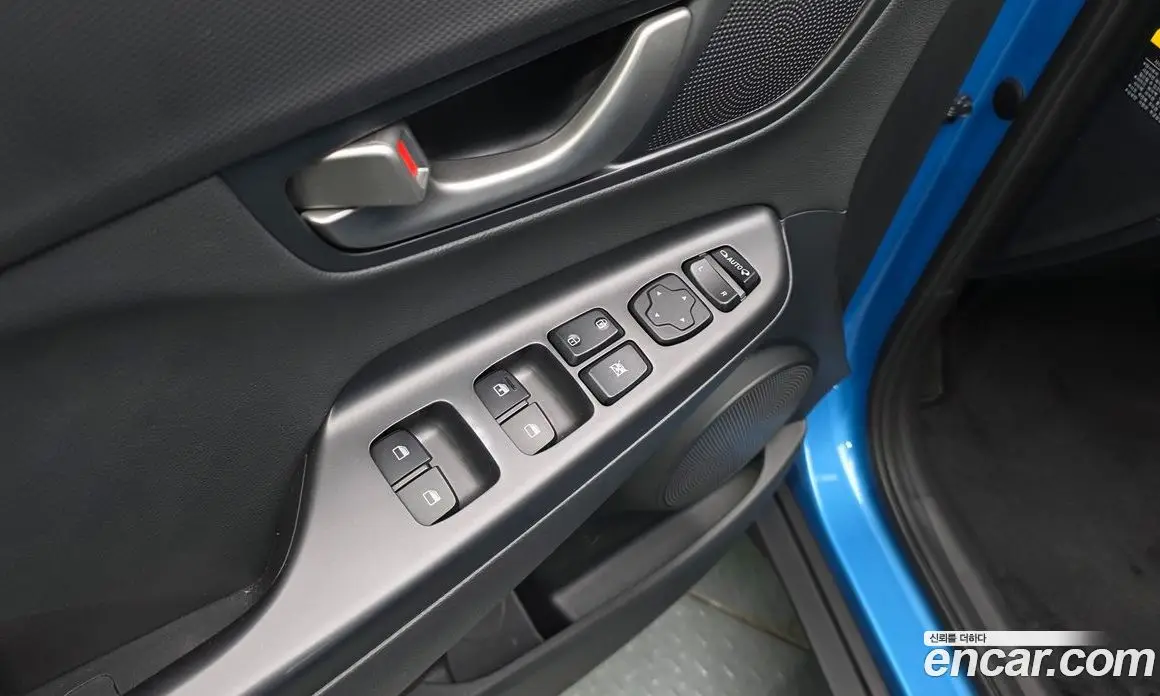Hyundai Kona 2018 1.6 автомат (гидро), фото 13 Hyundai Kona 2018 1.6 автомат (гидро), фото 13