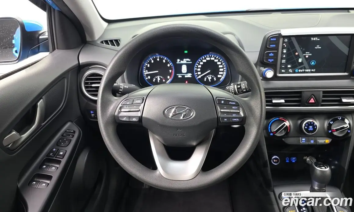 Hyundai Kona 2018 1.6 автомат (гидро), фото 15 Hyundai Kona 2018 1.6 автомат (гидро), фото 15