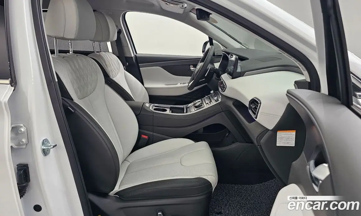 Hyundai Santa Fe 2023 1.6 автомат (гидро), фото 16 Hyundai Santa Fe 2023 1.6 автомат (гидро), фото 16