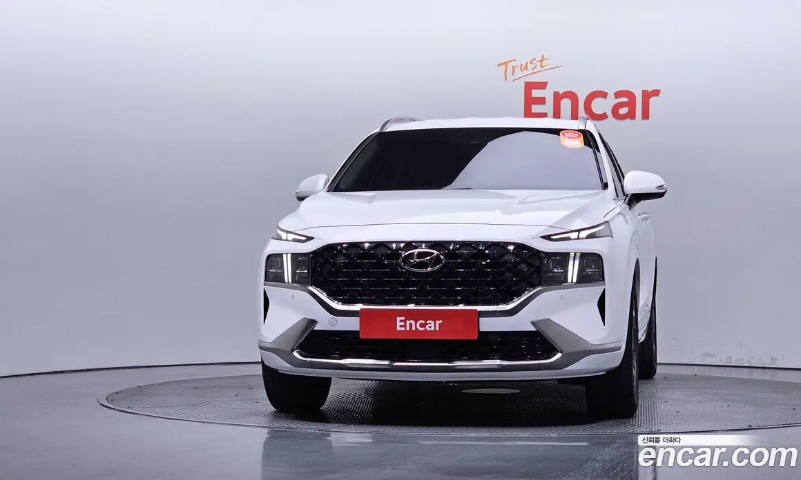 Hyundai Santa Fe 2023 1.6 автомат (гидро), фото 3 Hyundai Santa Fe 2023 1.6 автомат (гидро), фото 3