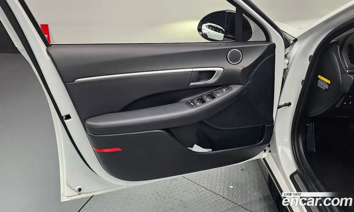 Hyundai Sonata 2019 2.0 автомат (гидро), фото 14 Hyundai Sonata 2019 2.0 автомат (гидро), фото 14