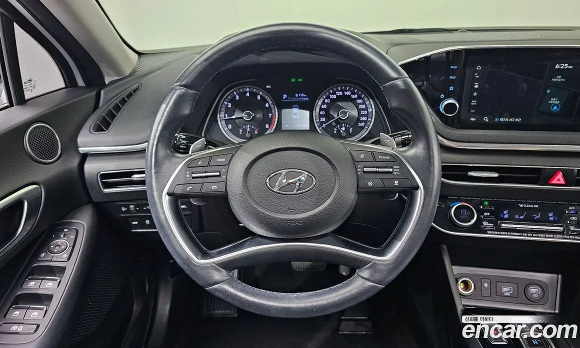 Hyundai Sonata 2019 2.0 автомат (гидро), фото 19 Hyundai Sonata 2019 2.0 автомат (гидро), фото 19
