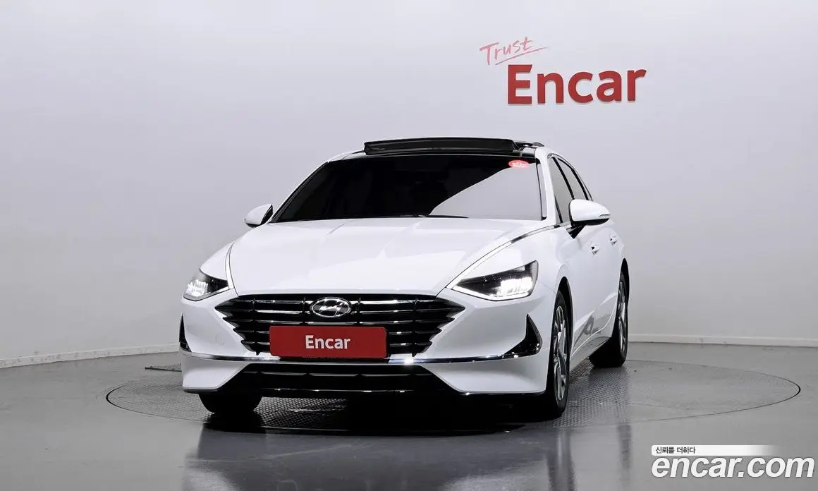 Hyundai Sonata 2019 2.0 автомат (гидро), фото 3 Hyundai Sonata 2019 2.0 автомат (гидро), фото 3