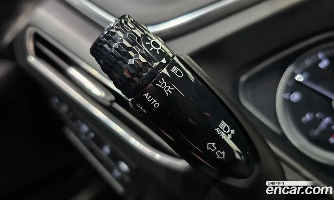 Hyundai Sonata 2019 2.0 автомат (гидро), фото 28 Hyundai Sonata 2019 2.0 автомат (гидро), фото 28