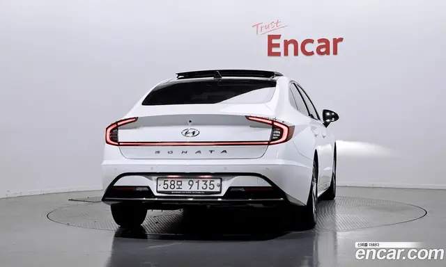 Hyundai Sonata 2019 2.0 автомат (гидро), миниатюра 4 Hyundai Sonata 2019 2.0 автомат (гидро), миниатюра 4